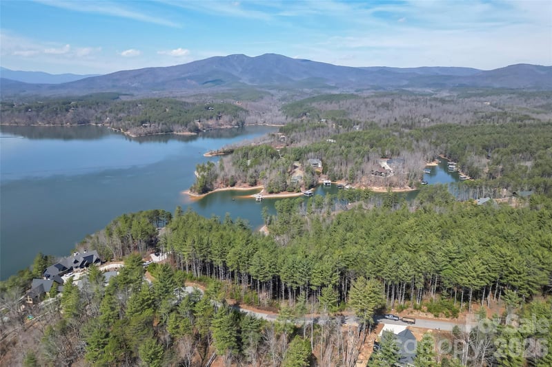 154 West Point Dr, Nebo, NC 28761