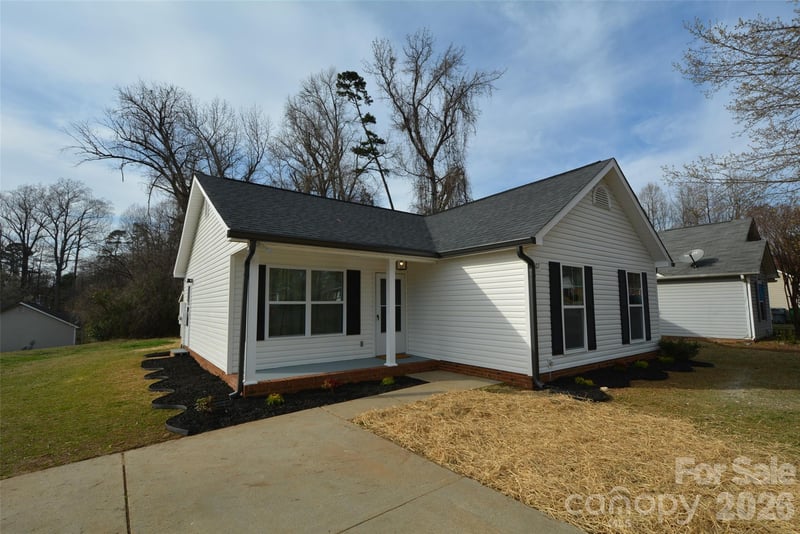 6607 Sullins Rd, Charlotte, NC 28214