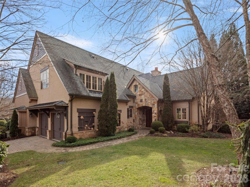 575 Walnut Valley Pw, Arden, NC 28704
