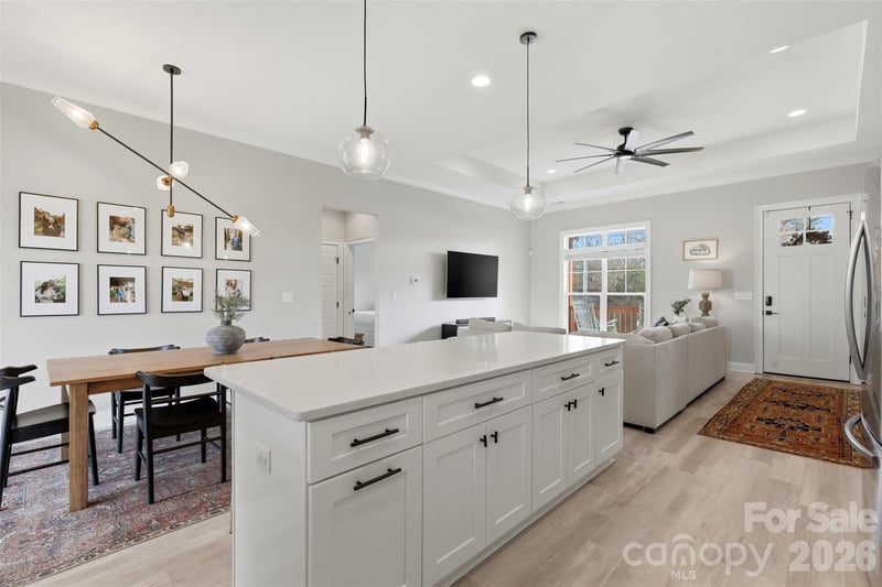 320 Elm St, Belmont, NC 28012