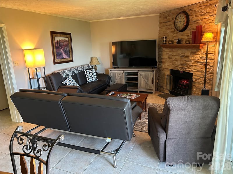 106 Sugar Ski Dr #635, Sugar Mountain, NC 28604
