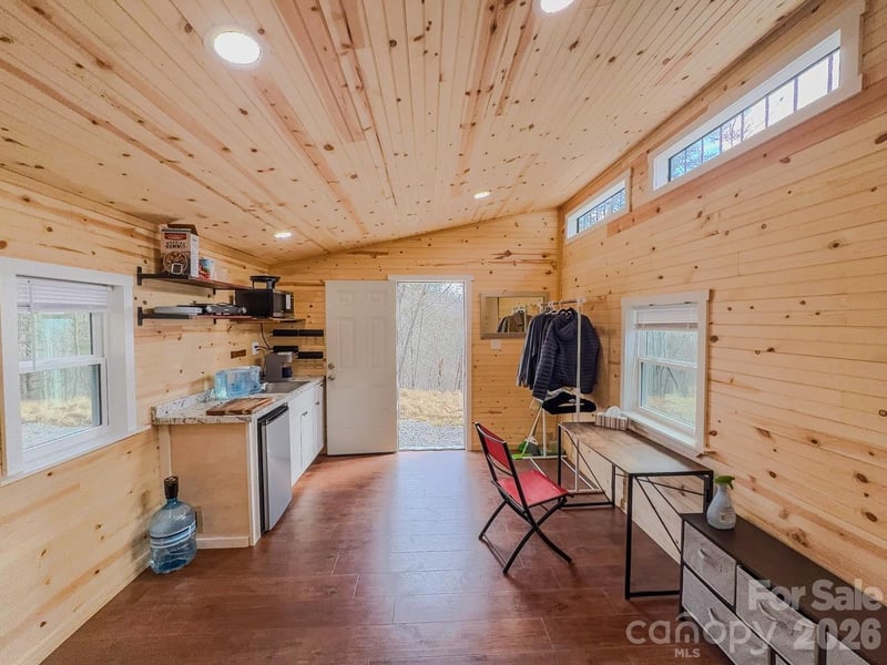 175 Broken Bow Rd, Waynesville, NC 28785