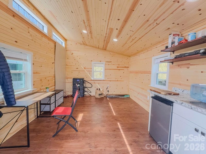 175 Broken Bow Rd, Waynesville, NC 28785