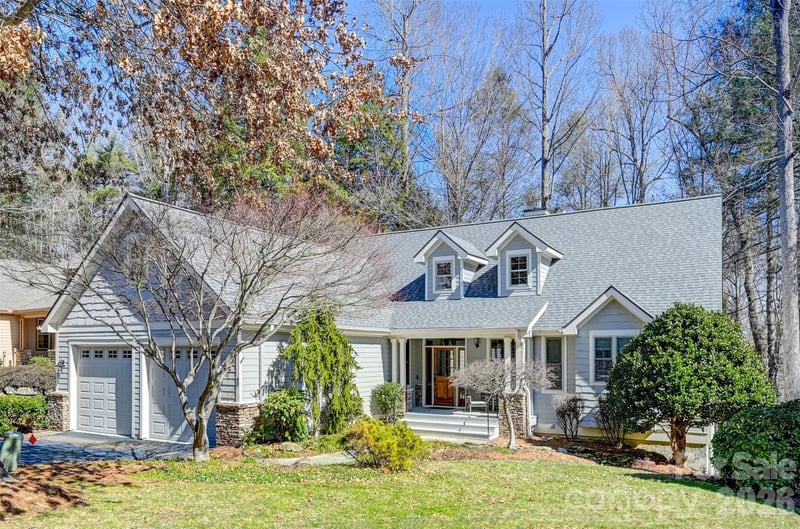 43 Kuykendall Ct, Hendersonville, NC 28739