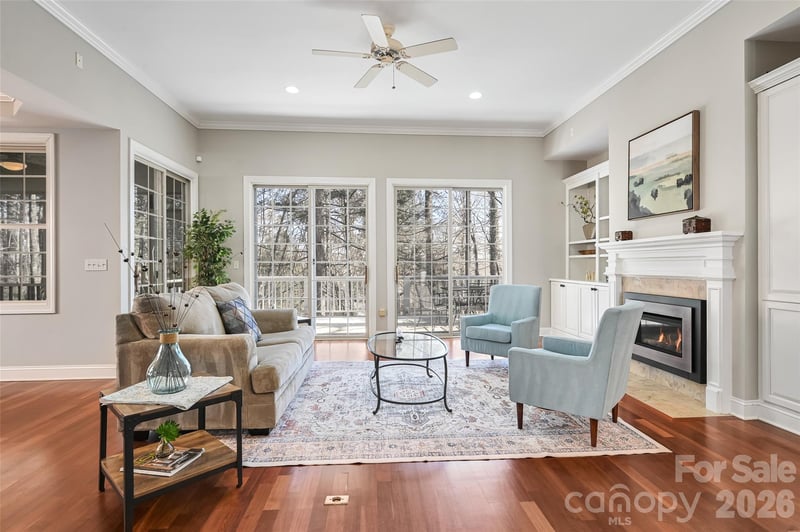 43 Kuykendall Ct, Hendersonville, NC 28739