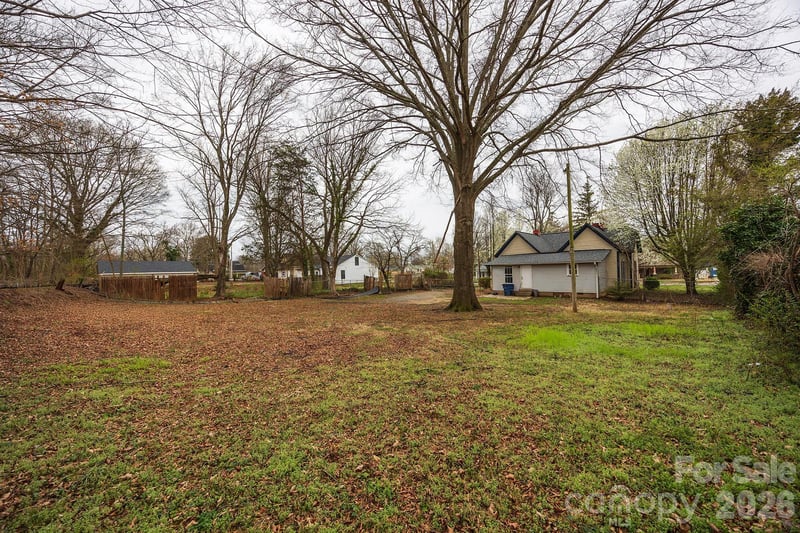 1209 Wilson W Lee Blvd, Statesville, NC 28677