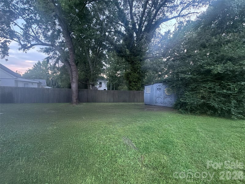 305 Mobley St, Clover, SC 29710