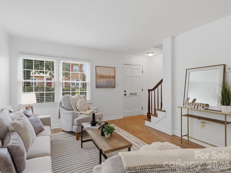 4640 Old Lantern Way, Charlotte, NC 28212