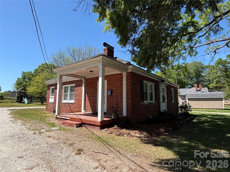 612 Ballard St, Chester, SC 29706