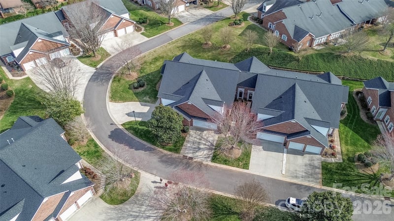 1365 Royalty Cir, Statesville, NC 28625