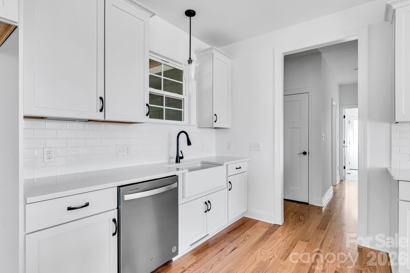 1188 Cobblestone Dr, Salisbury, NC 28147