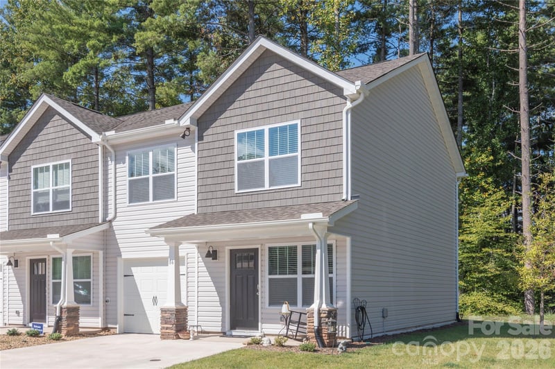 86 Malcolm Ct, Candler, NC 28715