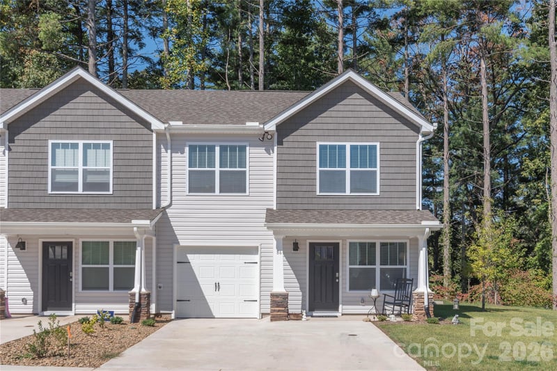 86 Malcolm Ct, Candler, NC 28715