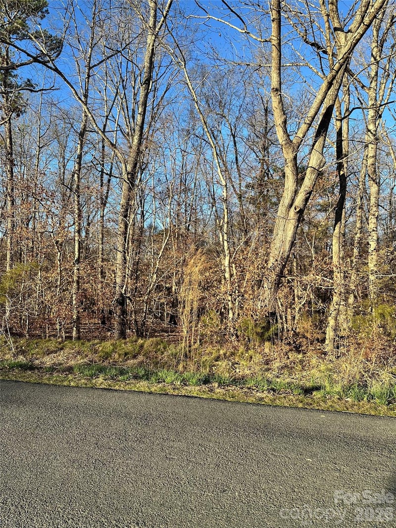5885 Crayton Rd, Mount Pleasant, NC 28124