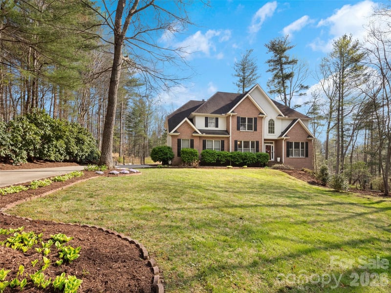 10 Dunnwoody Ct, Arden, NC 28704