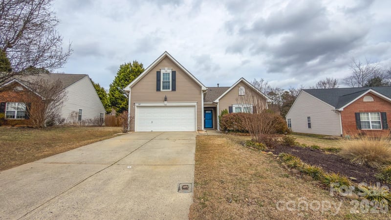 105 Milroy Ln, Mooresville, NC 28115