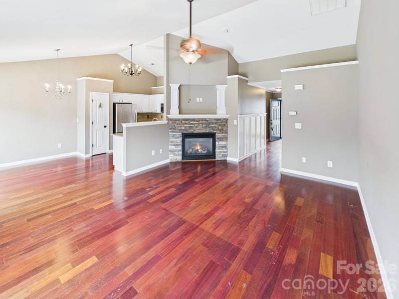 105 Milroy Ln, Mooresville, NC 28115