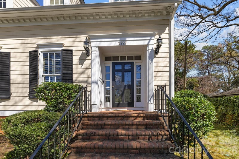 2727 Hampton Ave, Charlotte, NC 28207