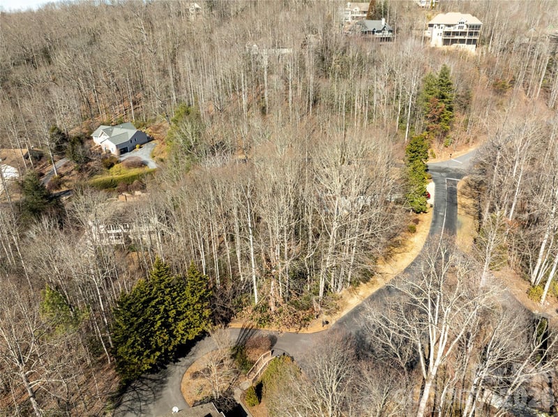 2310 Golf Club Ct, Hendersonville, NC 28739