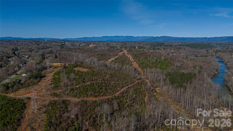 Carbon City Rd, Morganton, NC 28655