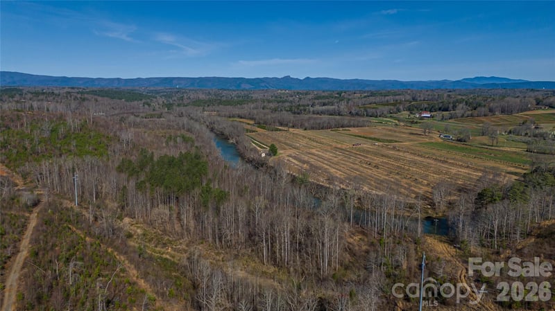 Carbon City Rd, Morganton, NC 28655