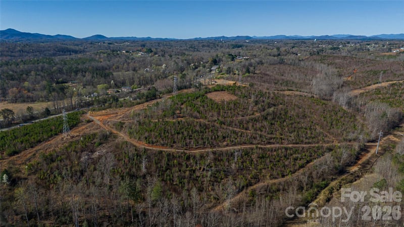 Carbon City Rd, Morganton, NC 28655