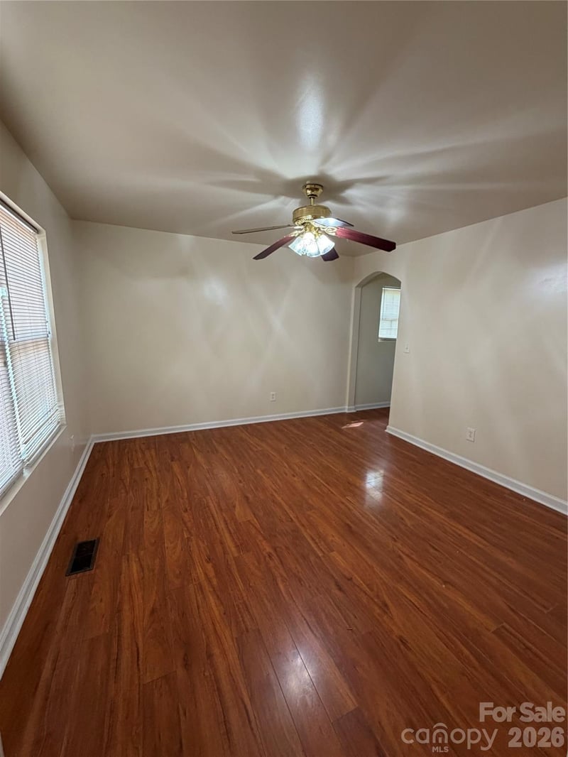 7336 Everett Dr, Charlotte, NC 28214