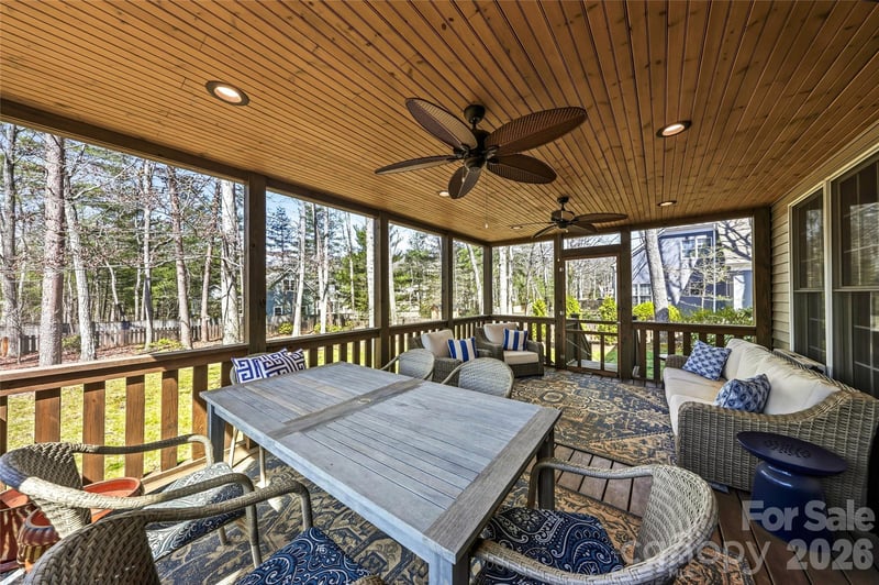 1017 Columbine Rd, Asheville, NC 28803