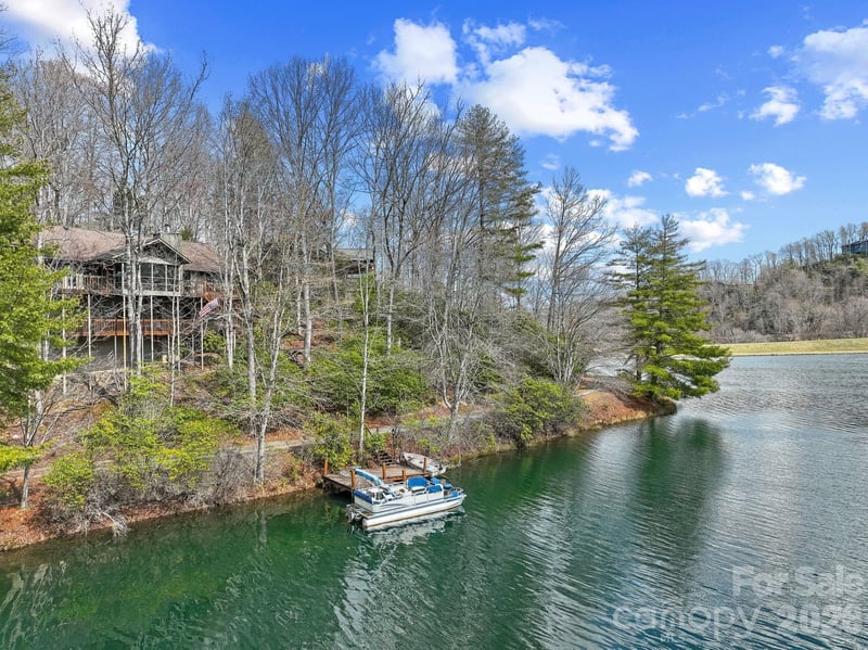 306 Sequoyah Ln, Brevard, NC 28712