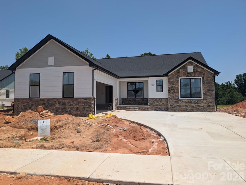1306 Copper Leaf Dr, Rock Hill, SC 29732