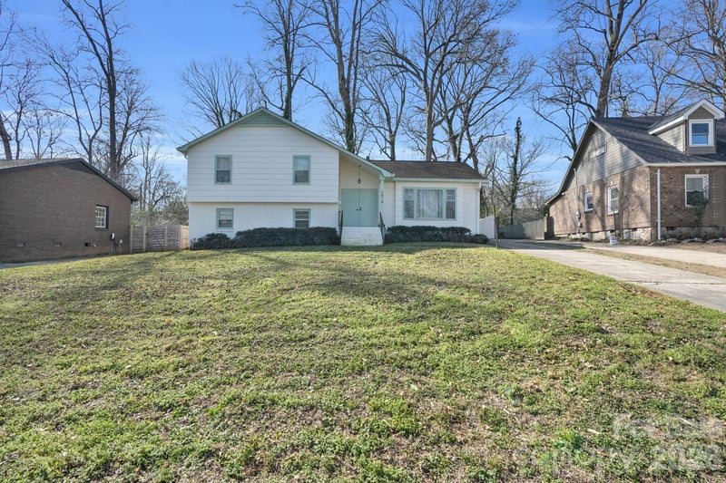 3518 Donovan Pl, Charlotte, NC 28215