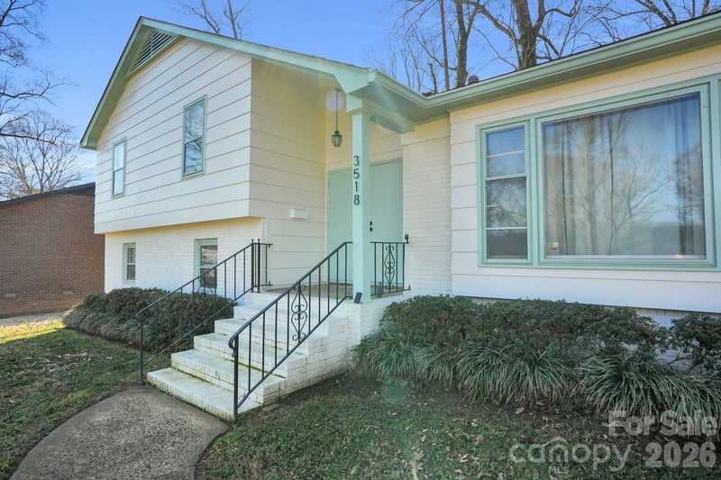 3518 Donovan Pl, Charlotte, NC 28215