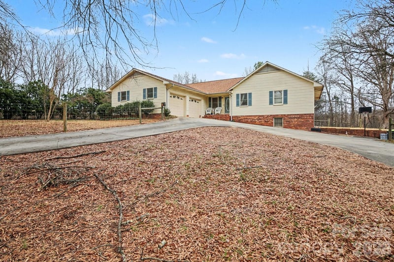 236 Tussey Rd, Lexington, NC 27295