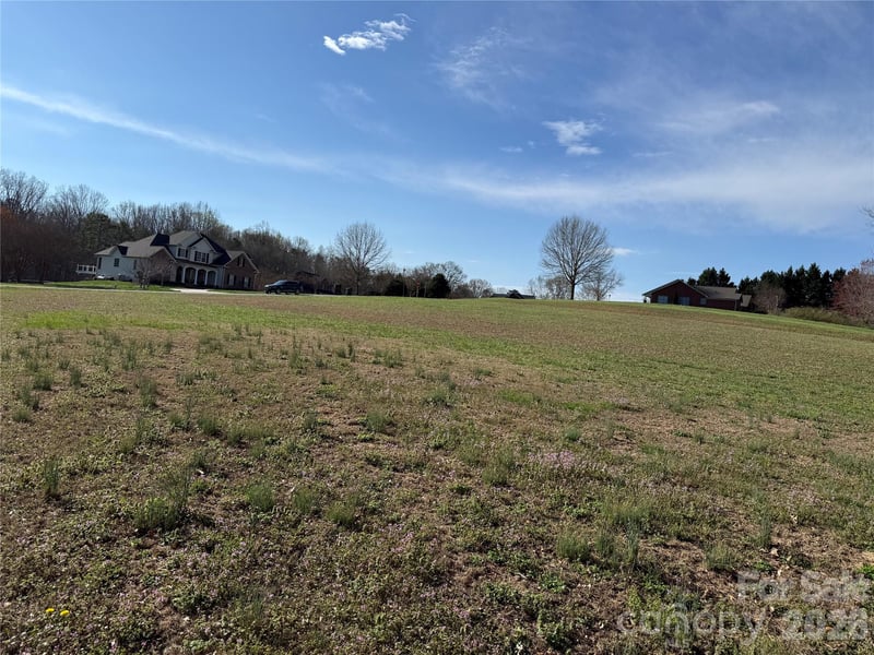 225 Silver Creek Ln, Shelby, NC 28152