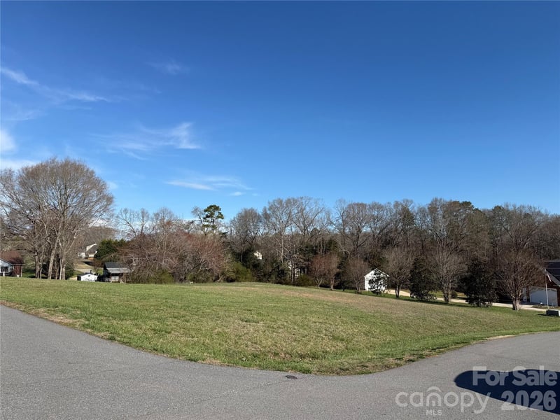 225 Silver Creek Ln, Shelby, NC 28152