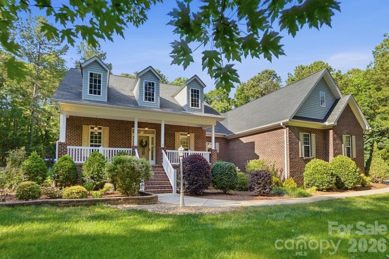 2043 Standing Timber Rd, Lancaster, SC 29720