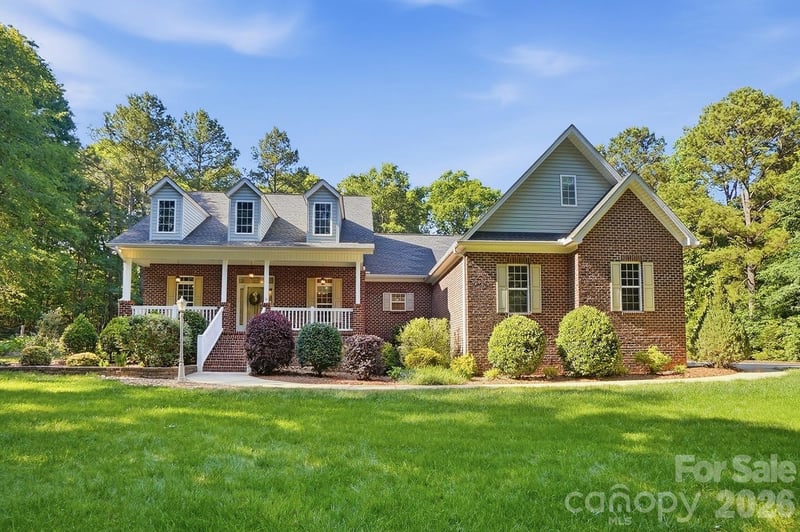 2043 Standing Timber Rd, Lancaster, SC 29720