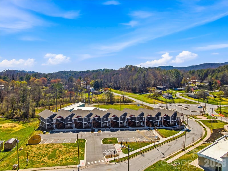 143 Carver St #7, Brevard, NC 28712