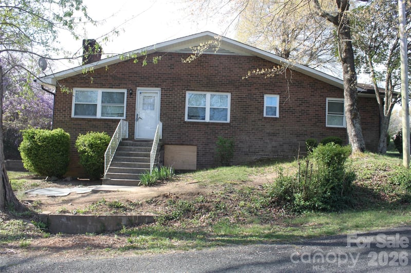 2210 Cannon Blvd, Kannapolis, NC 28083