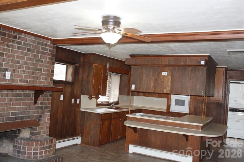 2210 Cannon Blvd, Kannapolis, NC 28083