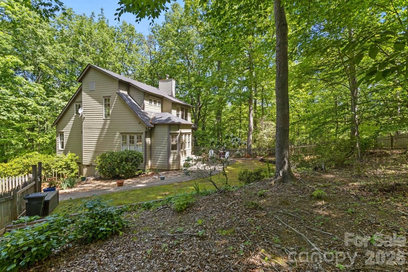 2825 Hunting Country Rd, Tryon, NC 28782