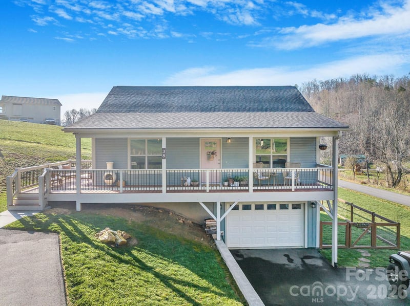 38 Sunrise Dr, Mars Hill, NC 28754