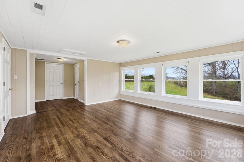 3920 Bryson City Rd, Franklin, NC 28734