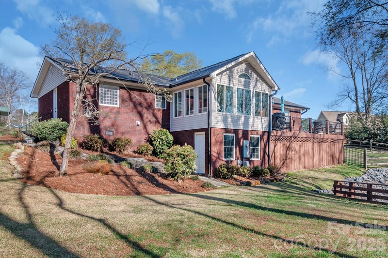 572 Acorn Acres Rd, Norwood, NC 28128