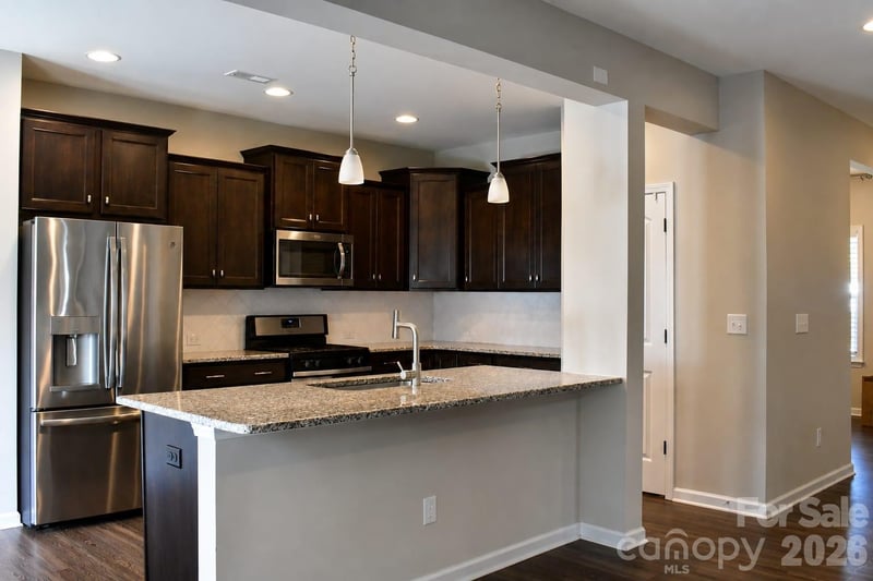 4320 Staffordshire Ln, Charlotte, NC 28213