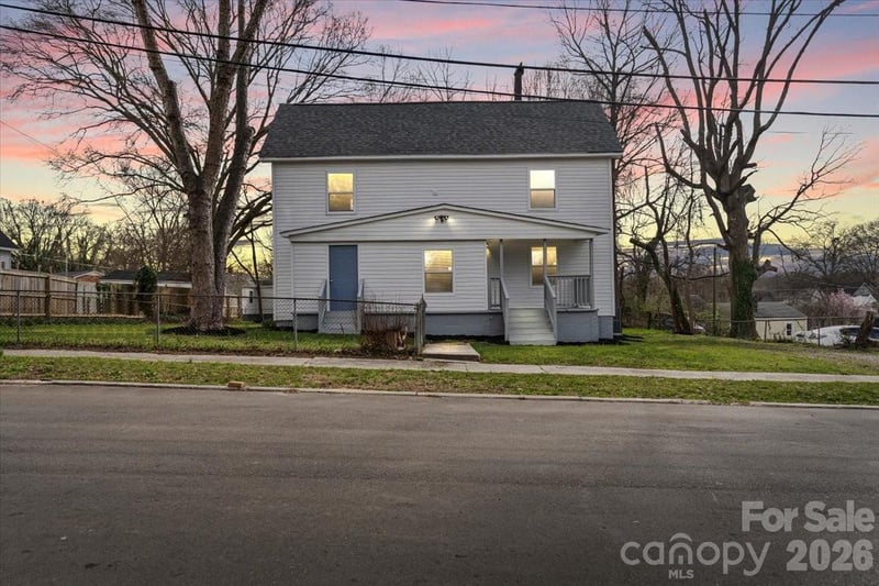 913 3rd Ave, Gastonia, NC 28052