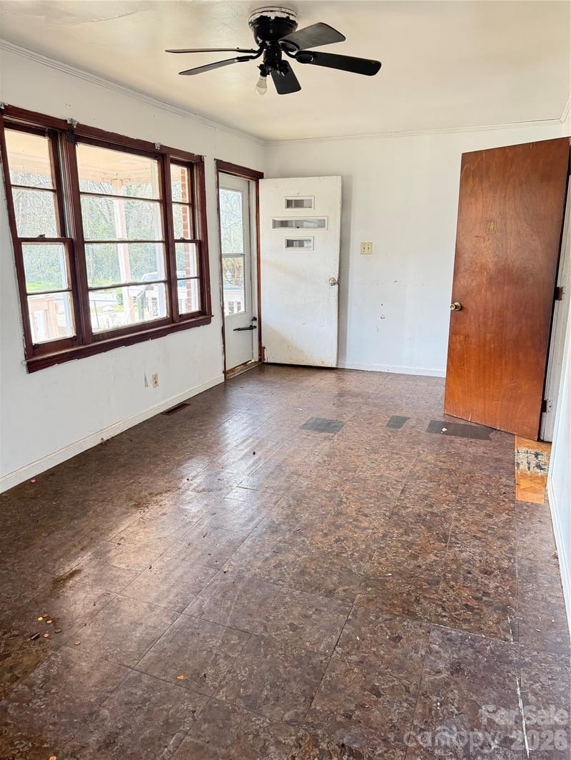 205 Jewel St, Chester, SC 29706