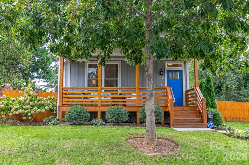 14 Davenport Rd, Asheville, NC 28806