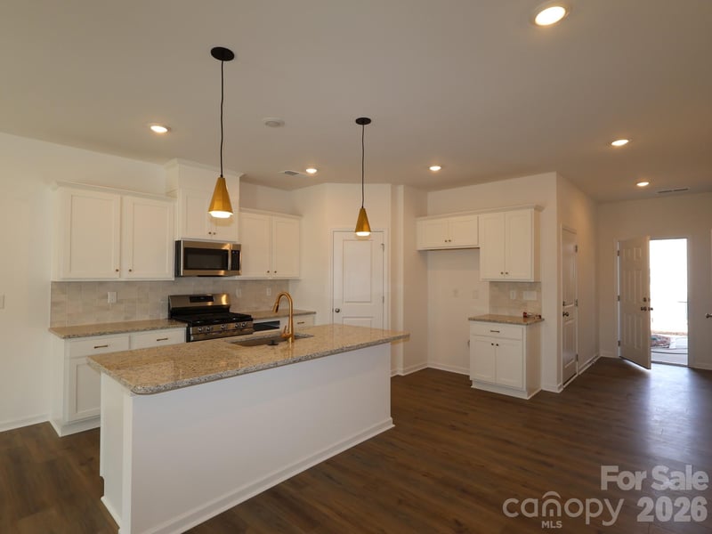 814 Earhart St, Concord, NC 28027