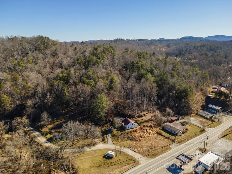 717 Bat Cave Rd, Old Fort, NC 28762